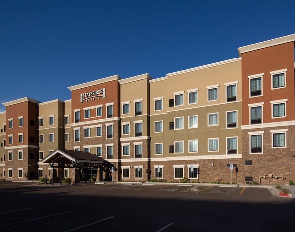 Staybridge Suites Phoenix - Biltmore Area by IHG