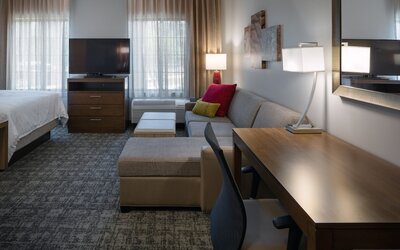 Staybridge Suites Phoenix - Biltmore Area by IHG
