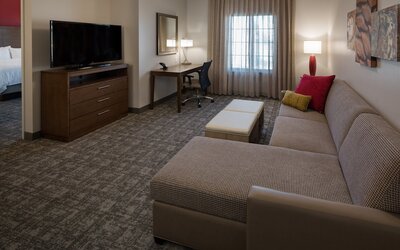 Staybridge Suites Phoenix - Biltmore Area by IHG