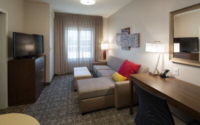 Staybridge Suites Phoenix - Biltmore Area by IHG