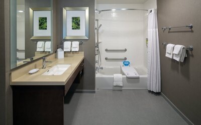 Staybridge Suites Phoenix - Biltmore Area by IHG