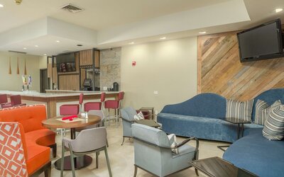 Hilton Garden Inn Phoenix Airport