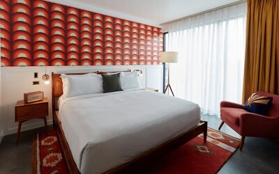Rise Uptown Hotel
