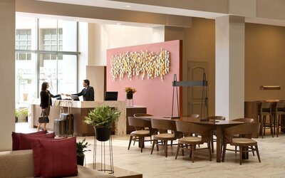 Embassy Suites by Hilton Phoenix Downtown North