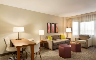 Embassy Suites by Hilton Phoenix Downtown North