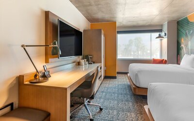 Cambria Hotel Downtown Phoenix Convention Center