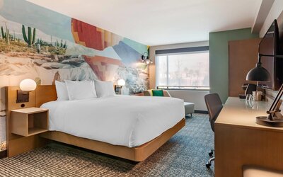 Cambria Hotel Downtown Phoenix Convention Center