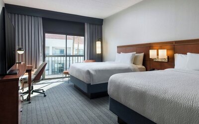 Courtyard Phoenix North by Marriott