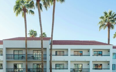 Courtyard Phoenix North by Marriott