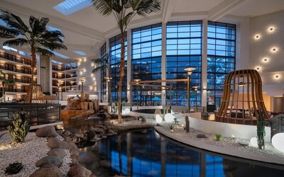 Embassy Suites by Hilton Phoenix Biltmore