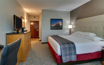 Drury Inn & Suites Phoenix Happy Valley