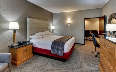Drury Inn & Suites Phoenix Happy Valley