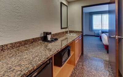 Drury Inn & Suites Phoenix Happy Valley
