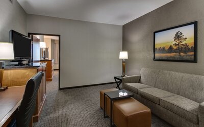 Drury Inn & Suites Phoenix Happy Valley