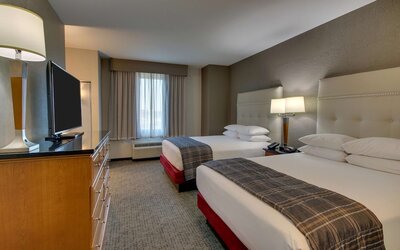 Drury Inn & Suites Phoenix Happy Valley