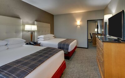 Drury Inn & Suites Phoenix Happy Valley