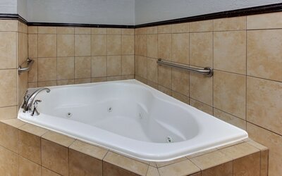 Drury Inn & Suites Phoenix Happy Valley