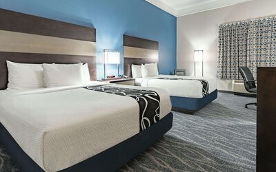 La Quinta Inn & Suites by Wyndham Phoenix I-10 West