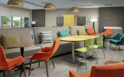 Home2 Suites by Hilton Phoenix Airport South