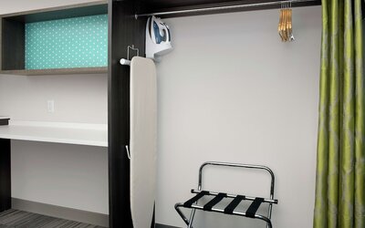 Home2 Suites by Hilton Phoenix Airport South