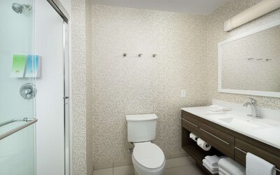 Home2 Suites by Hilton Phoenix Airport South