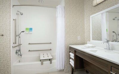 Home2 Suites by Hilton Phoenix Airport South