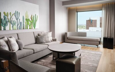 AC Hotel by Marriott Phoenix Downtown