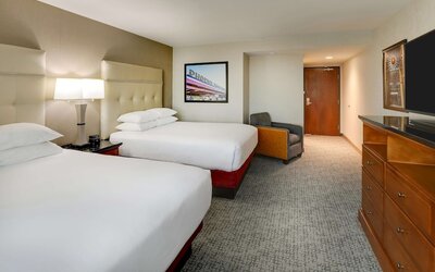 Drury Inn & Suites Phoenix Airport