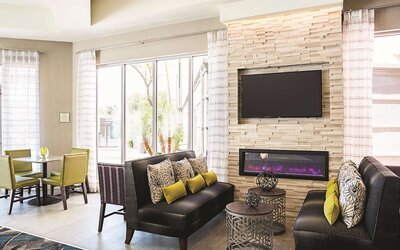 La Quinta Inn & Suites by Wyndham Phoenix Chandler