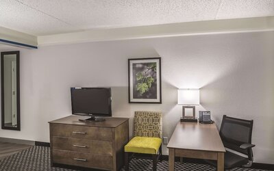 La Quinta Inn & Suites by Wyndham Phoenix Chandler