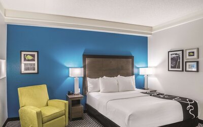 La Quinta Inn & Suites by Wyndham Phoenix Chandler