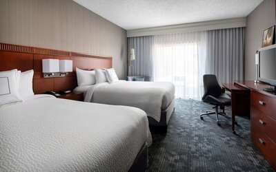 Suite, 2 Double Beds (Balcony)