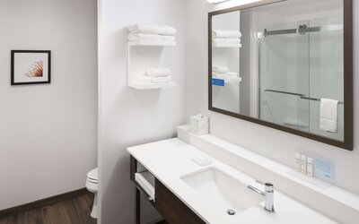 Hampton Inn & Suites Phoenix Downtown