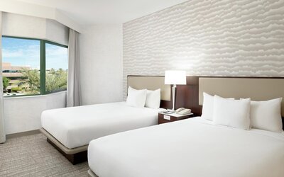 DoubleTree Suites by Hilton Phoenix