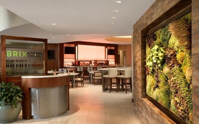 DoubleTree Suites by Hilton Phoenix