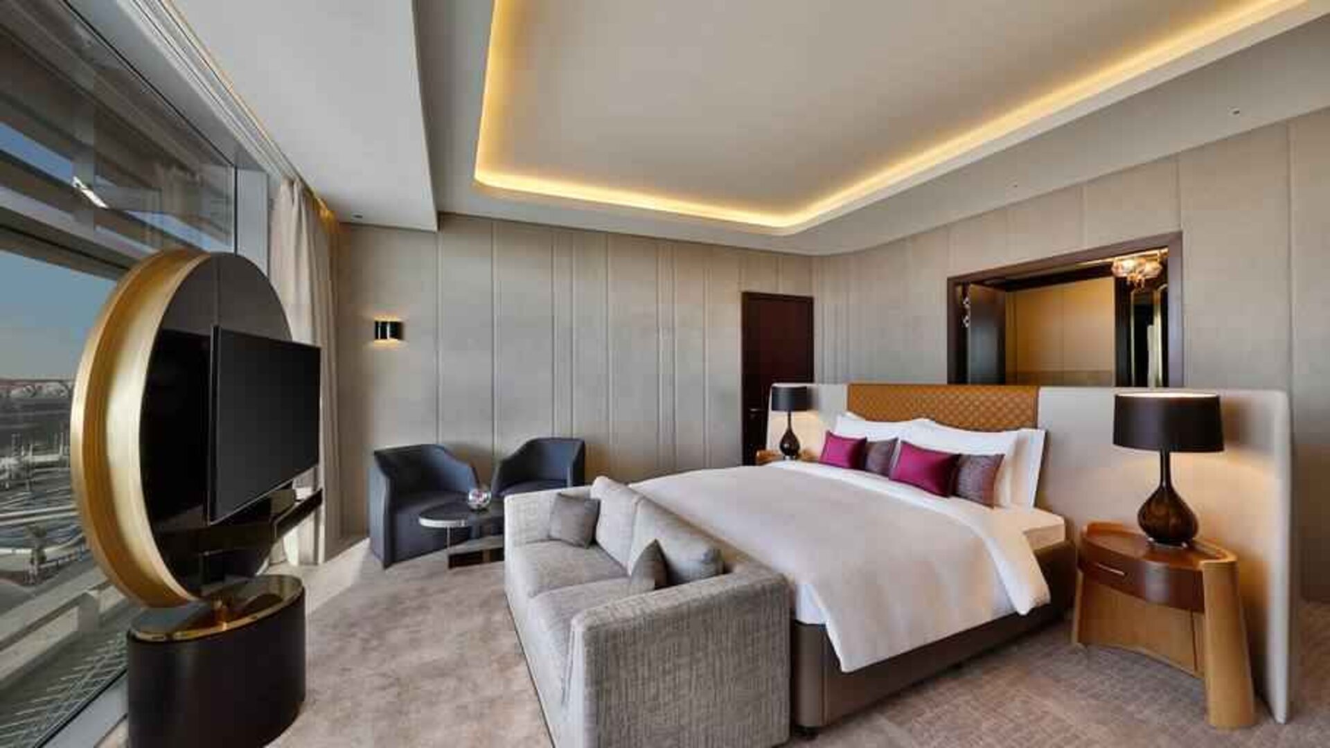 King bedroom at the AlRayyan Hotel Doha, Curio Collection by Hilton.