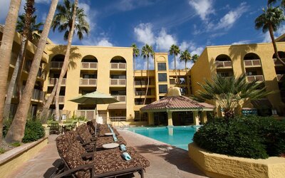 Hilton Phoenix Resort at the Peak
