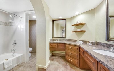 Suite, 2 Queen Beds