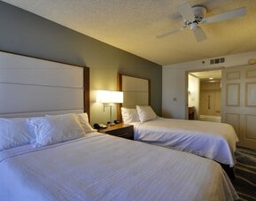Homewood Suites by Hilton Phoenix-Biltmore