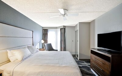 Homewood Suites by Hilton Phoenix-Biltmore