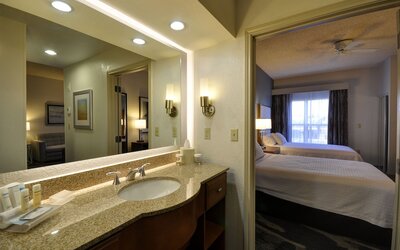 Homewood Suites by Hilton Phoenix-Biltmore