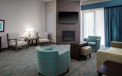 Homewood Suites by Hilton Phoenix Airport South