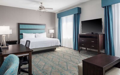 Homewood Suites by Hilton Phoenix Airport South