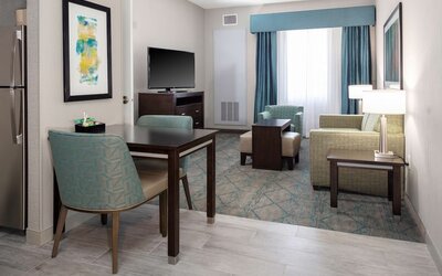 Homewood Suites by Hilton Phoenix Airport South