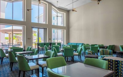Homewood Suites by Hilton Phoenix Airport South