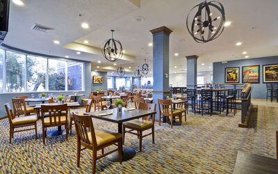 DoubleTree by Hilton Phoenix North