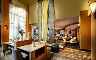 Embassy Suites by Hilton Phoenix Scottsdale