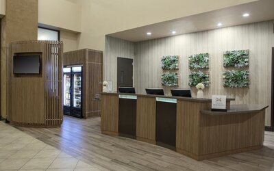 Embassy Suites by Hilton Phoenix Scottsdale