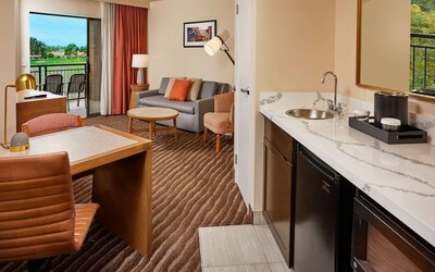 Embassy Suites by Hilton Phoenix Scottsdale
