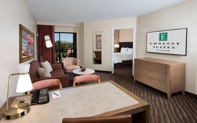 Embassy Suites by Hilton Phoenix Scottsdale